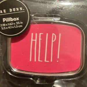 Rae Dunn Pillbox NEW!!